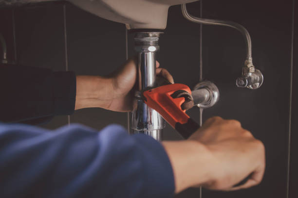 Best Clogged Drain Plumber  in Baldwyn, MS